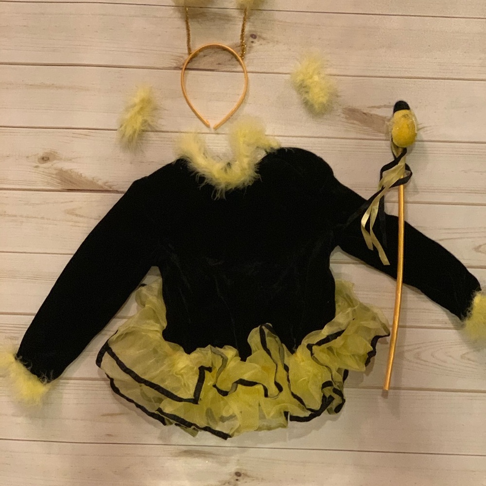 Halloween Costume “Bumble Bee”